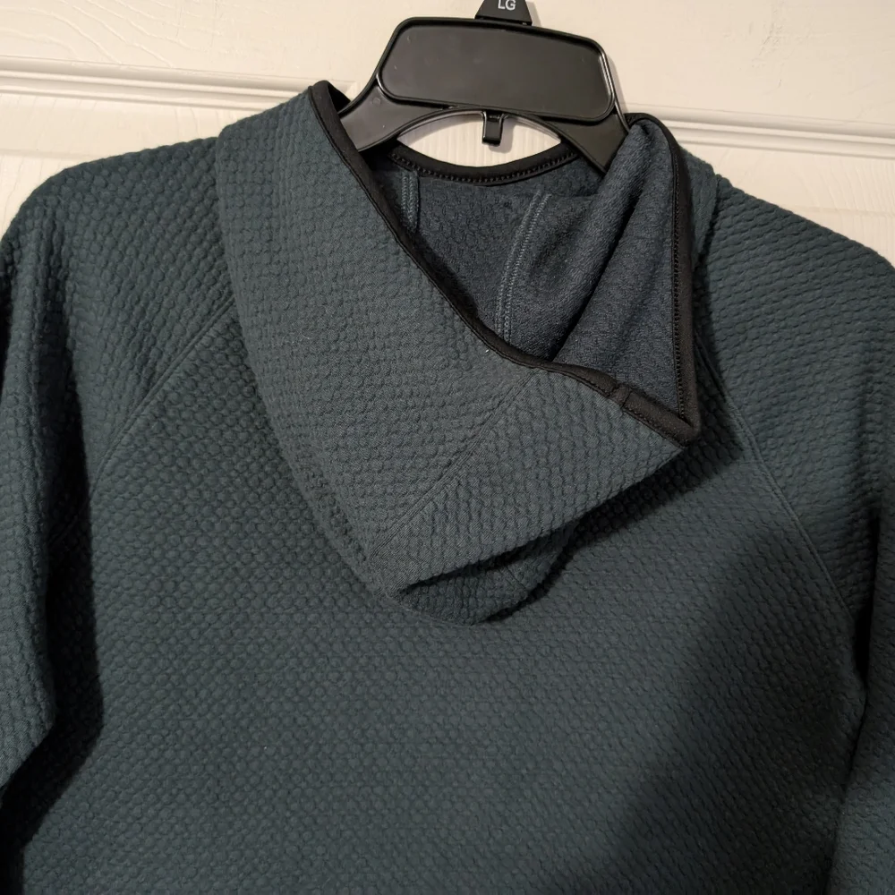 NWT Old Navy Active Girls Dynamic Fleece Size 10/12